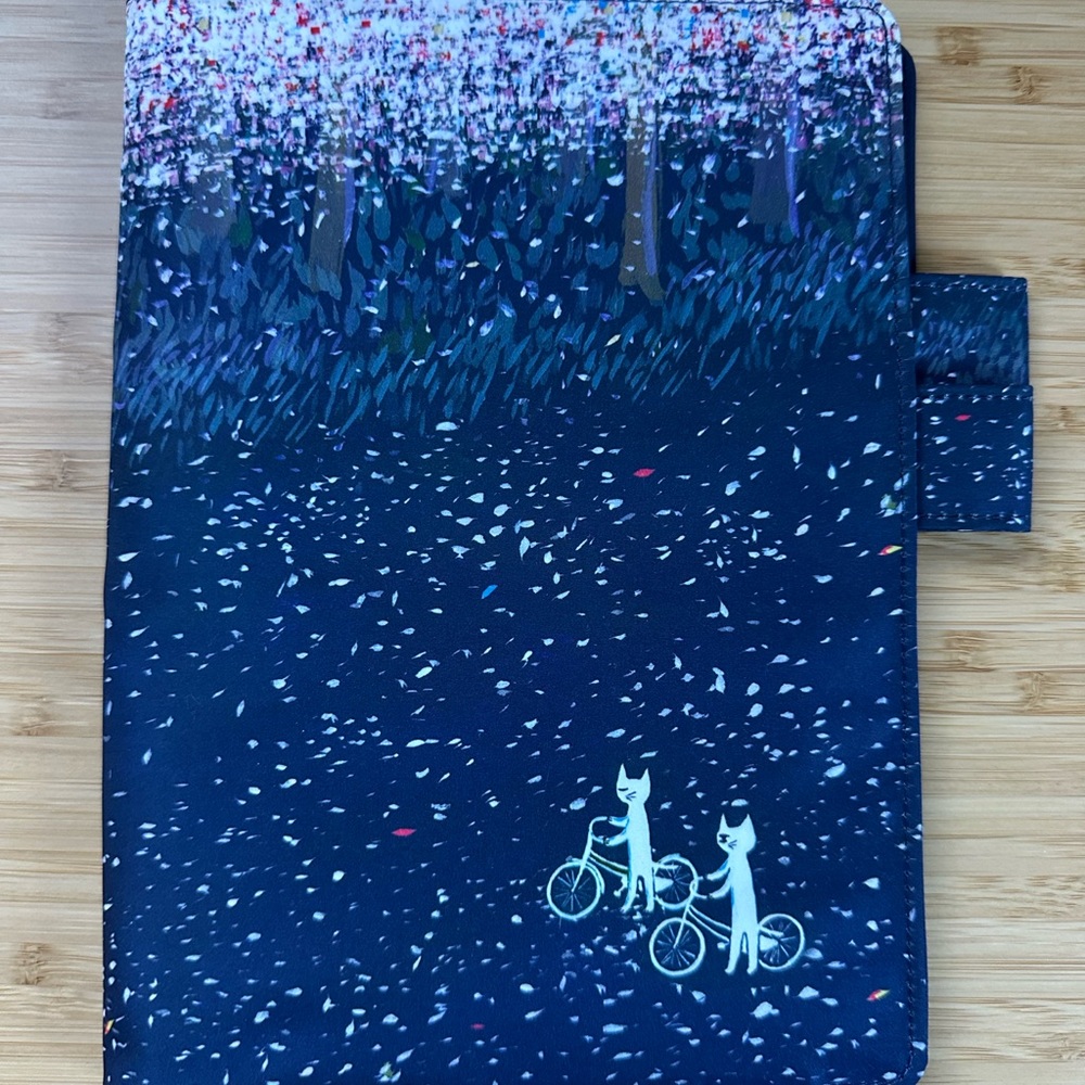 Hobonichi Cousin A5 cover—Hiroko Kubota: The Tone of Illuminated Flowers